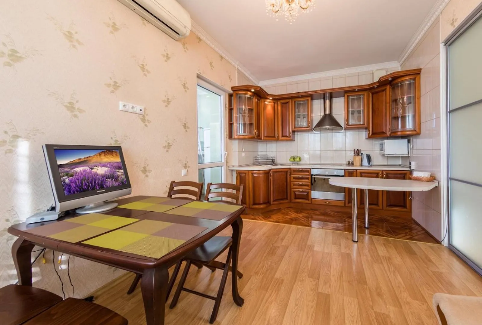 Apartment In The City Center Kiev 0*,  Oekraïne