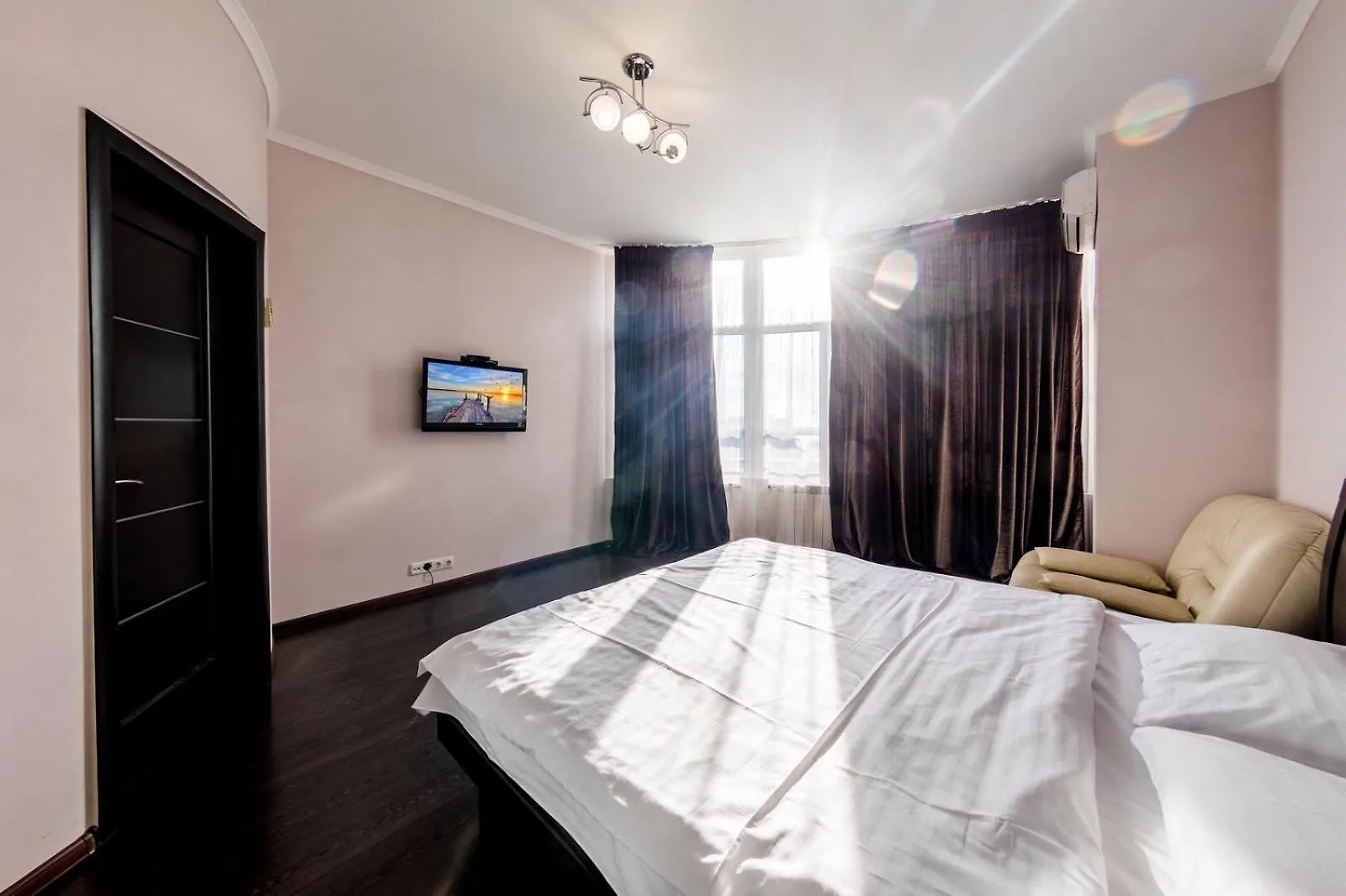 Apartment In The City Center Kiev