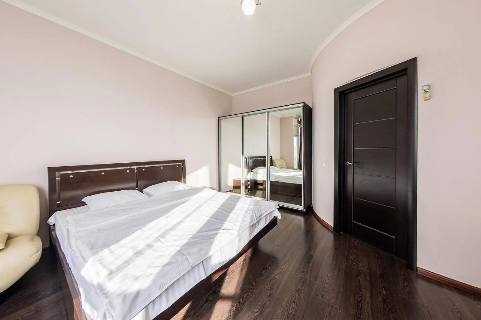 Apartment In The City Center Kiev 0*,  Oekraïne