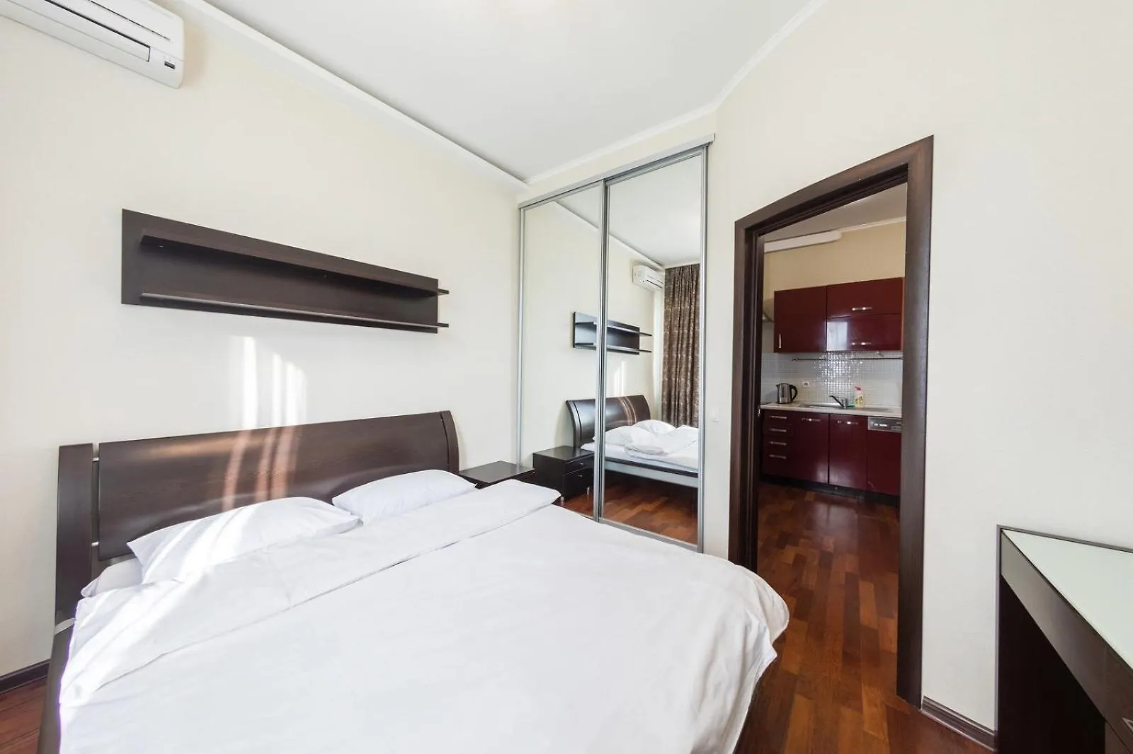 Apartment In The City Center Kiev