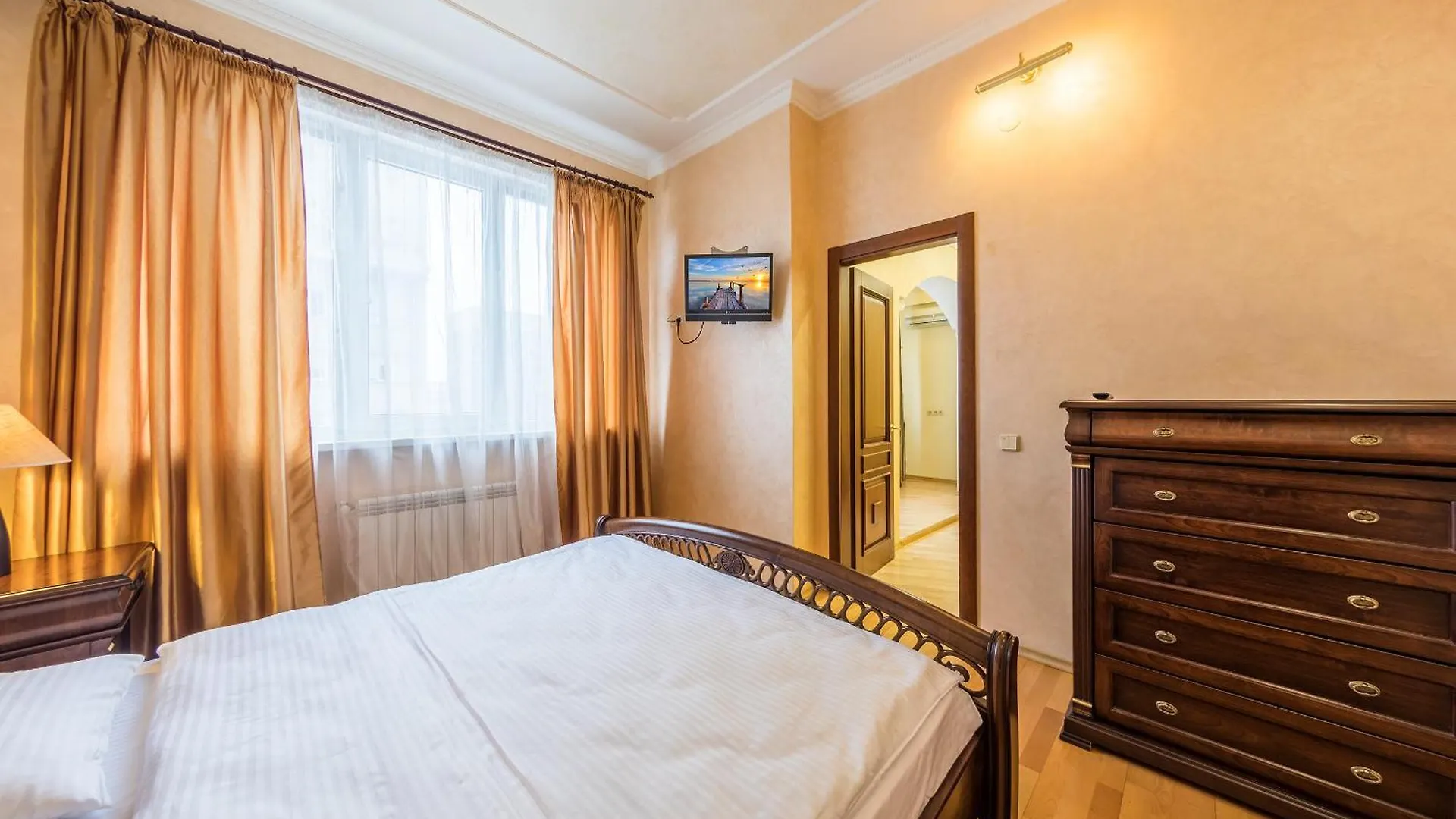 Apartment In The City Center Kiev