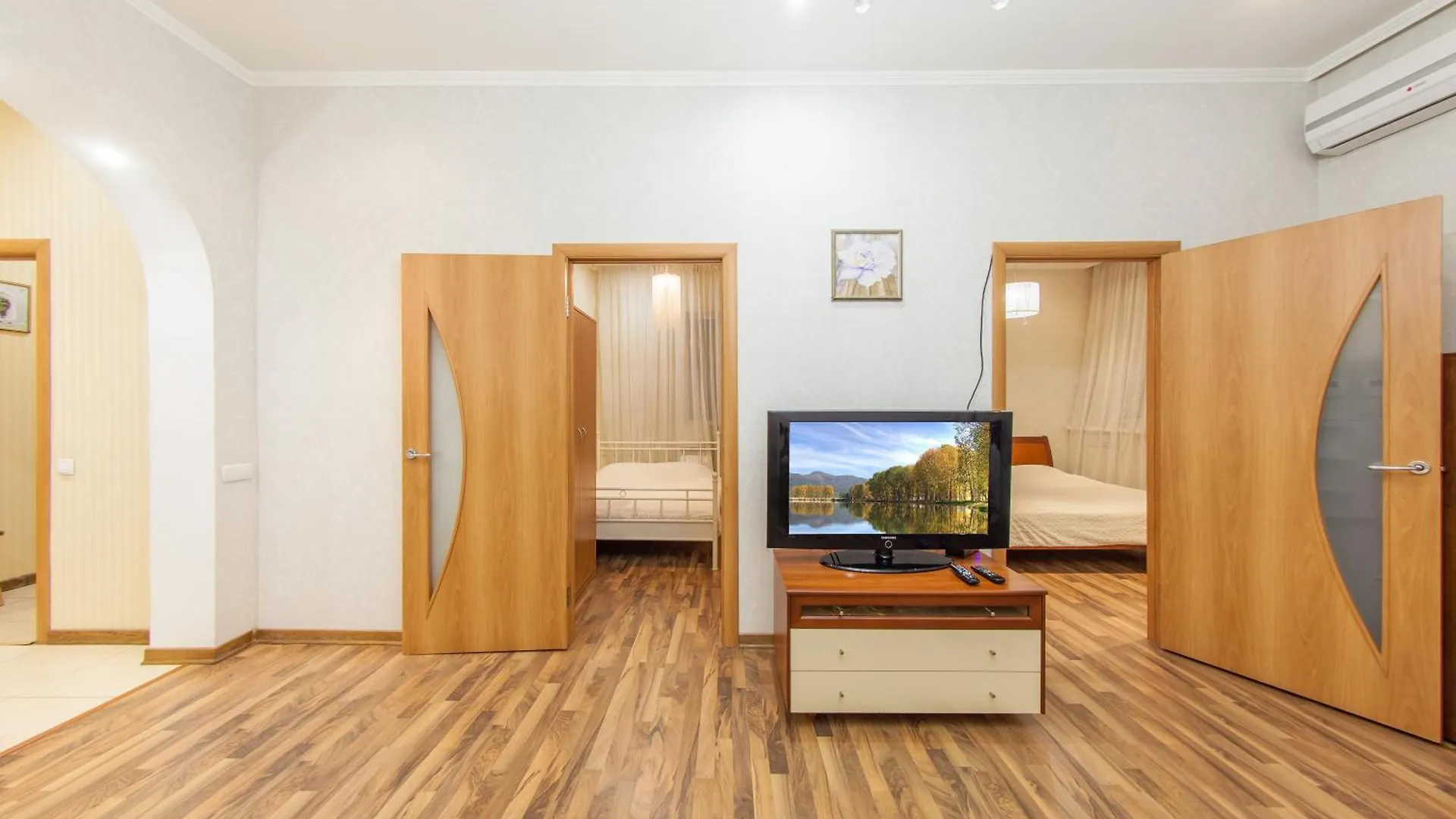 Apartment In The City Center Kiev 0*,  Oekraïne