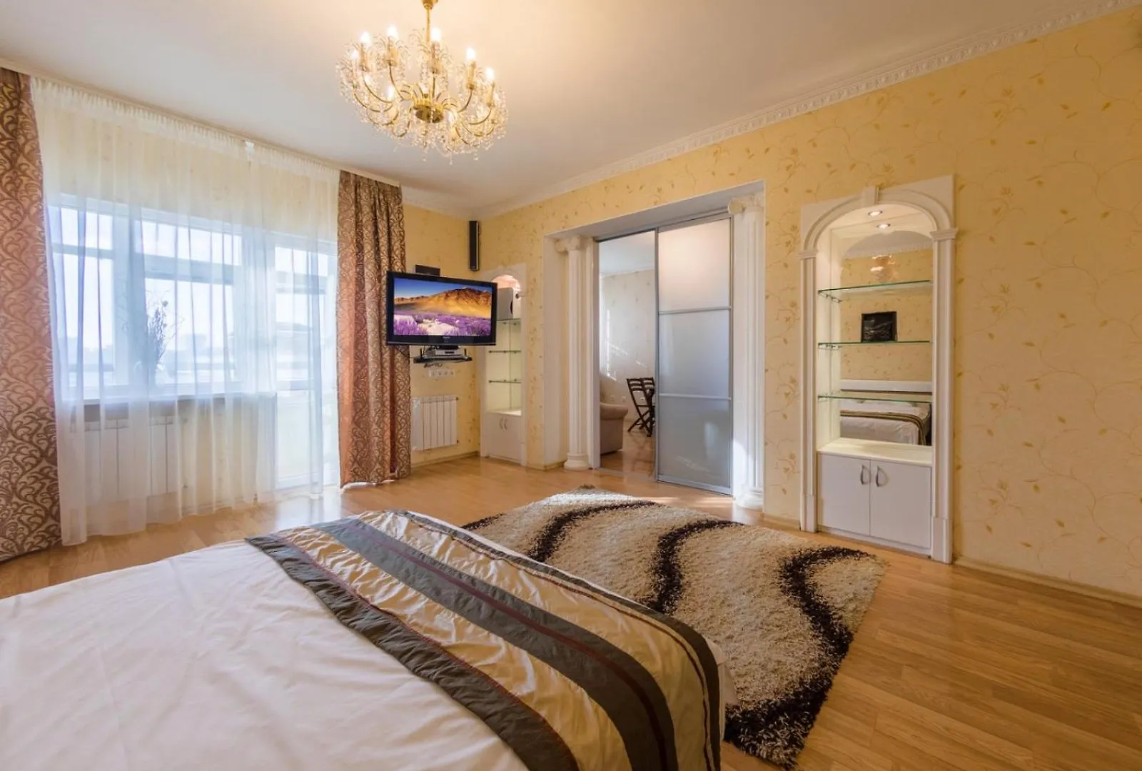 Apartment In The City Center Κίεβο