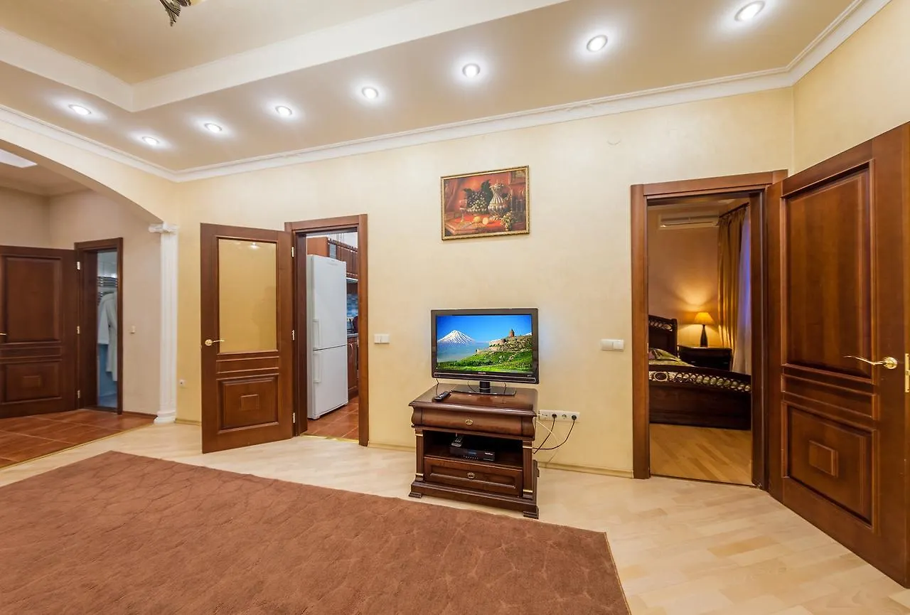 Apartment In The City Center Κίεβο 0*,